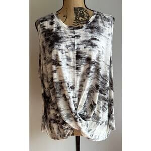 Athleta Inversion Athletic Twist Tank Top - Black & White - Size 3X